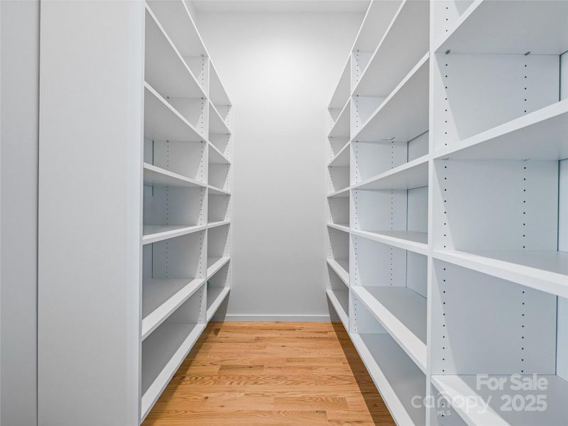 Spacious, unfurnished interior of a new home in , Asheville (Image 22).