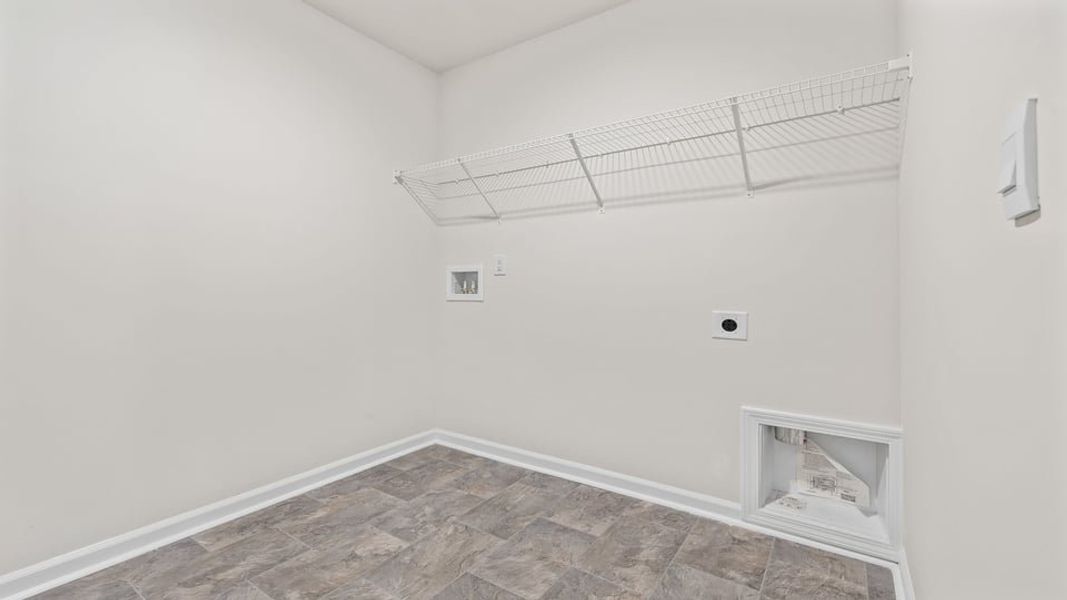 Spacious, unfurnished interior of a new home in Harrier Point, Woodruff (Image 32).