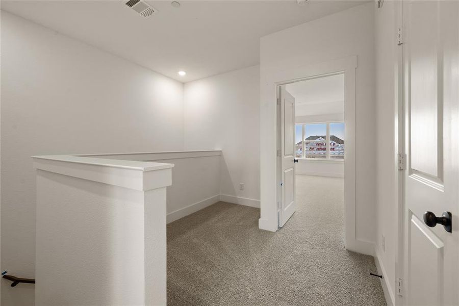 Spacious, unfurnished interior of a new home in Talia, Mesquite (Image 20).