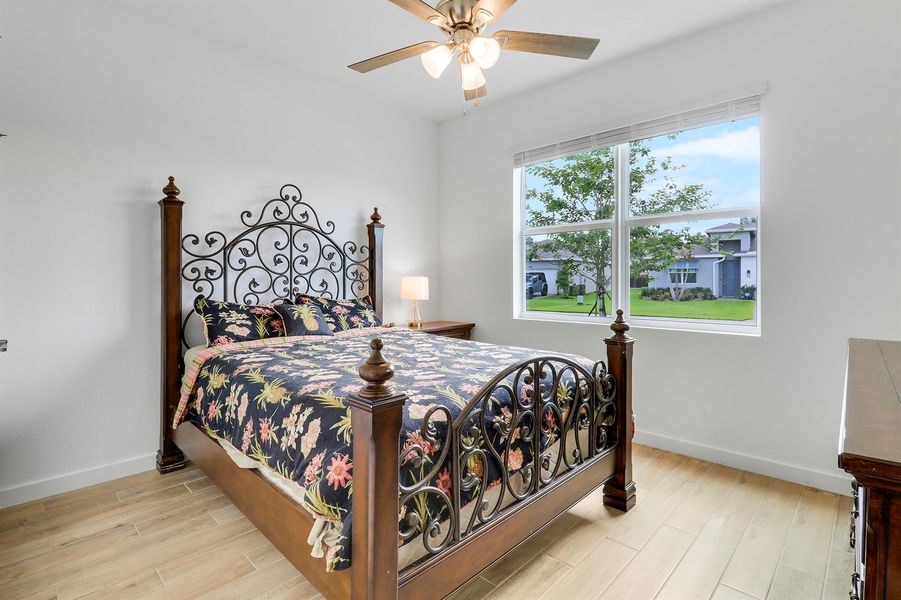 2nd Bedroom 2nd Bedroom