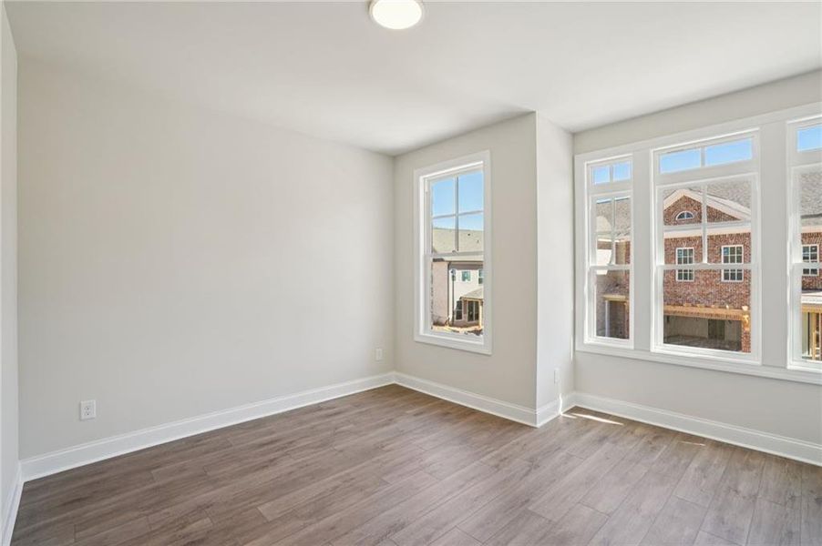Spacious, unfurnished interior of a new home in Waterside Townhomes, Peachtree Corners (Image 39).