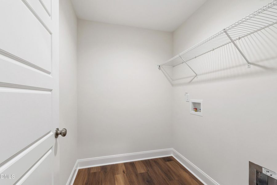 Harmony (21) Harmony (21)