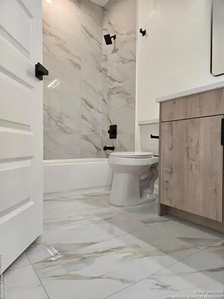 Furnished interior view inside a new home in , San Antonio (Image 11).