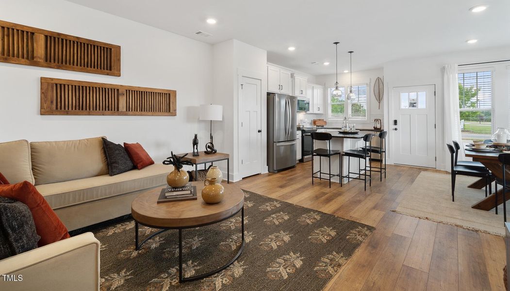 17 06-22-GREE-TrailsideAtDraytonMills-Ro