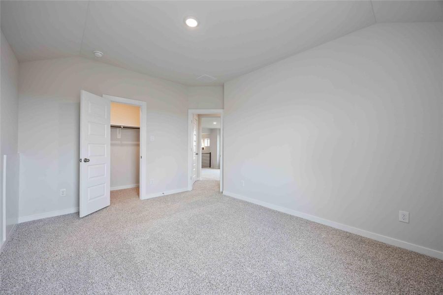 Spacious, unfurnished interior of a new home in Blue Heron Estates, Beasley (Image 20).