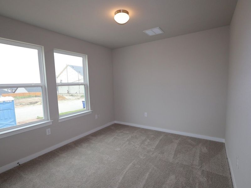 Spacious, unfurnished interior of a new home in Cascades at Onion Creek, Austin (Image 5).