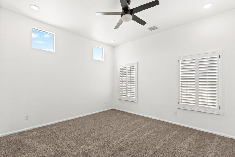 Representative unfurnished interior of a home built from the Sonoma by LEH. Homes in Painted Sky, El Paso (Image 57). Representative unfurnished interior of a home built from the Sonoma by LEH. Homes in Painted Sky, El Paso (Image 57).