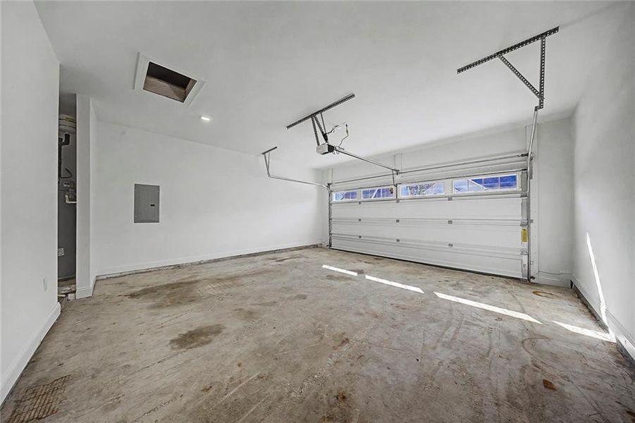 Spacious, unfurnished interior of a new home in , Canton (Image 22).