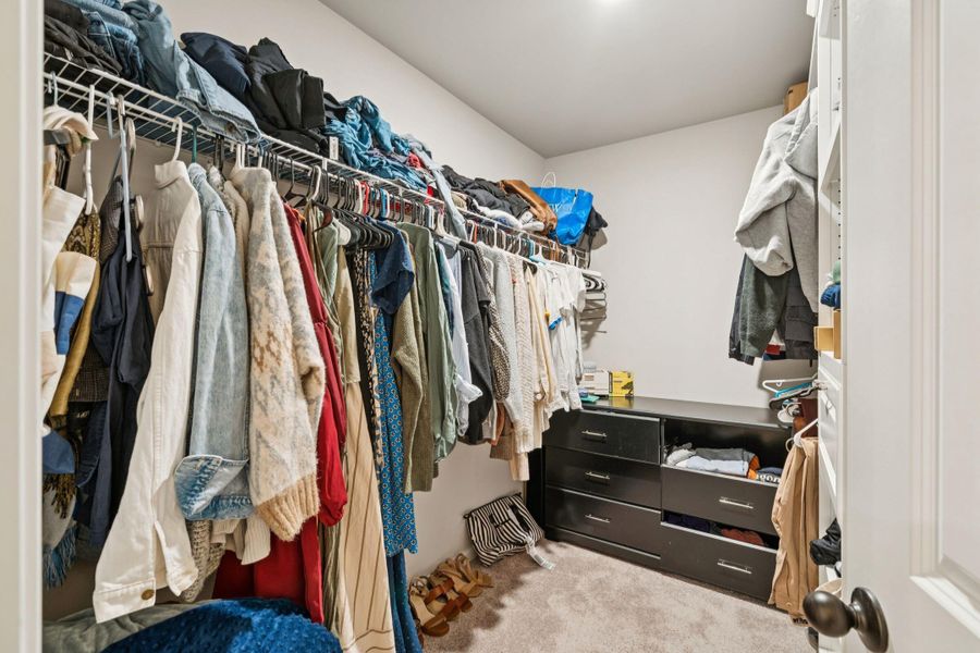 Close-up of interior finishes inside a home in , North Charleston (Image 21).