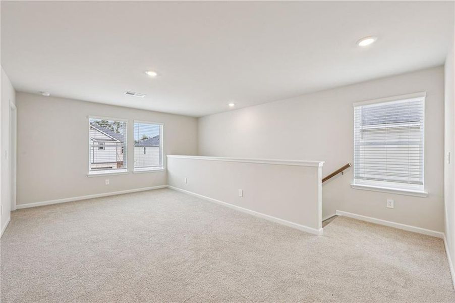 Spacious, unfurnished interior of a new home in Hawthorne Station, College Park (Image 29). Spacious, unfurnished interior of a new home in Hawthorne Station, College Park (Image 29).