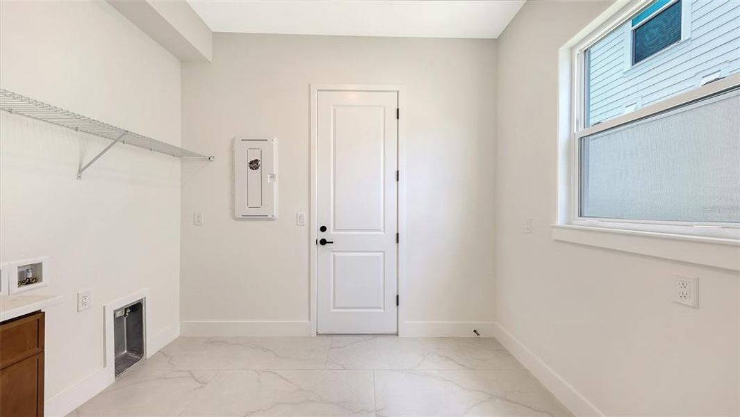 Spacious, unfurnished interior of a new home in Gracewater at Sarasota, Sarasota (Image 52). Spacious, unfurnished interior of a new home in Gracewater at Sarasota, Sarasota (Image 52).