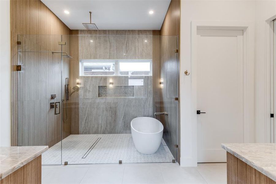 Furnished interior view inside a new home in , Dallas (Image 21). Furnished interior view inside a new home in , Dallas (Image 21).