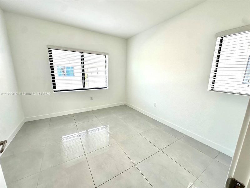 Image 22 of a home in .