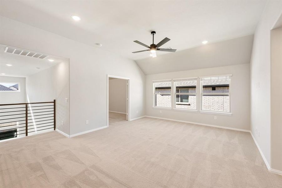 Spacious, unfurnished interior of a new home in Creekview Meadows, Pilot Point (Image 22). Spacious, unfurnished interior of a new home in Creekview Meadows, Pilot Point (Image 22).