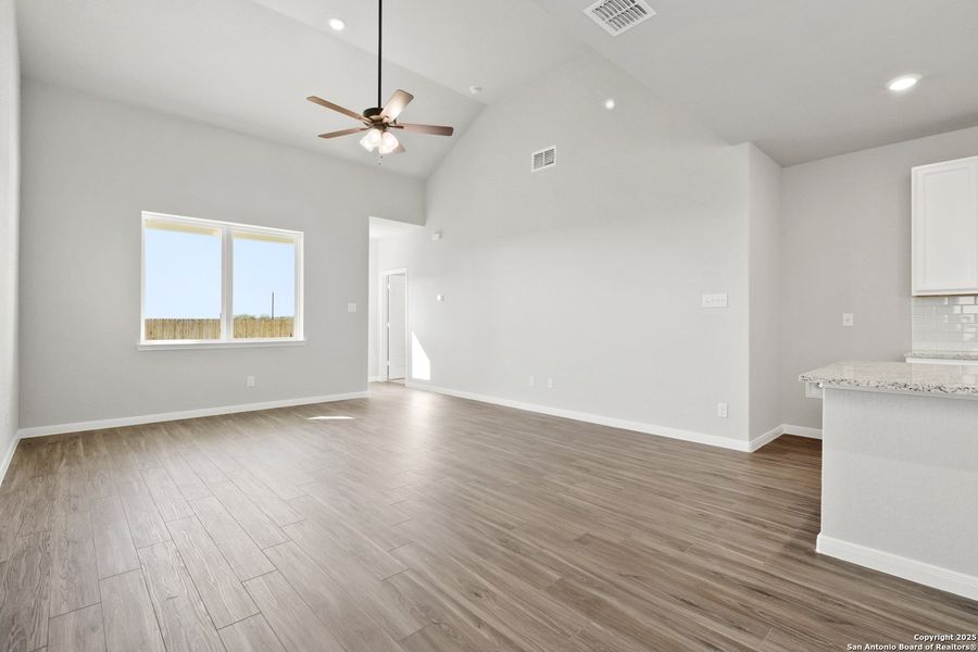Spacious, unfurnished interior of a new home in Swenson Heights, Seguin (Image 29). Spacious, unfurnished interior of a new home in Swenson Heights, Seguin (Image 29).