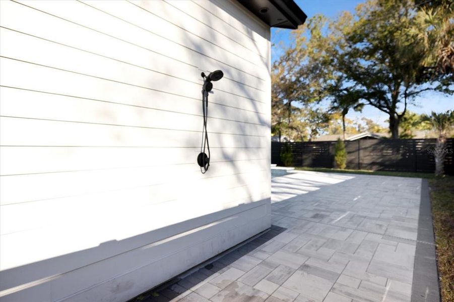Exterior details and patio area of a home in , Sarasota (Image 30).
