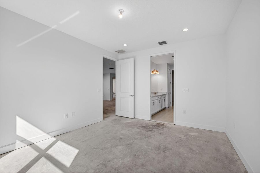 25-web-or-mls-5P1A3407