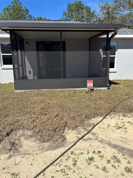Exterior details and patio area of a home in , Citrus Springs (Image 31).
