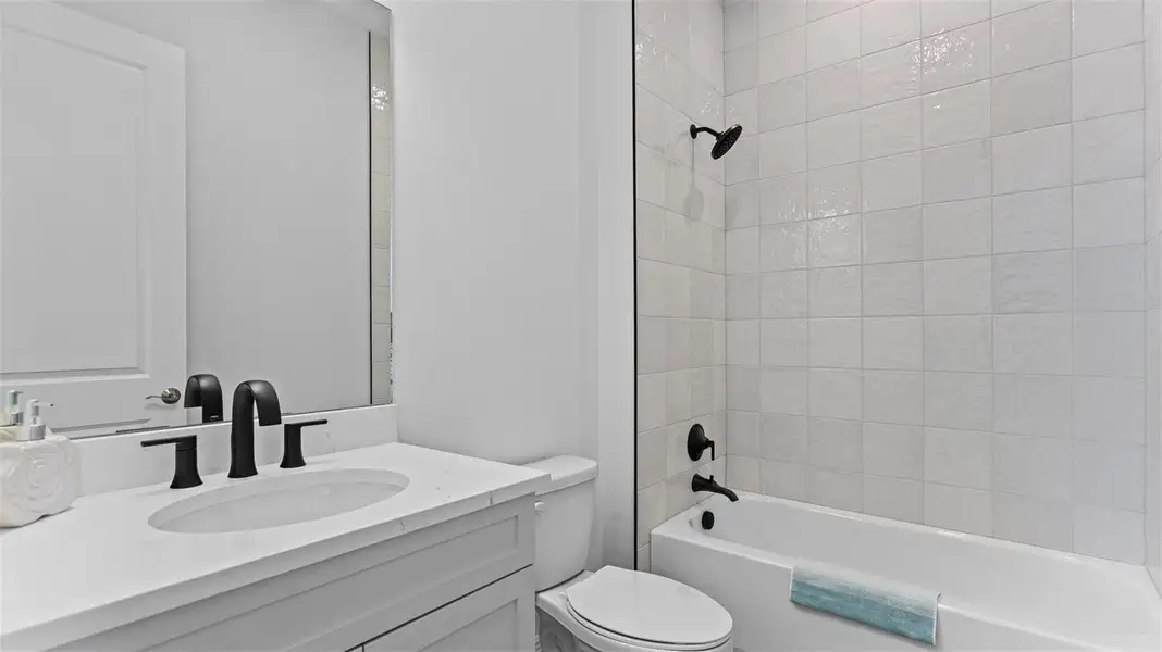 Bath 2 Bath 2