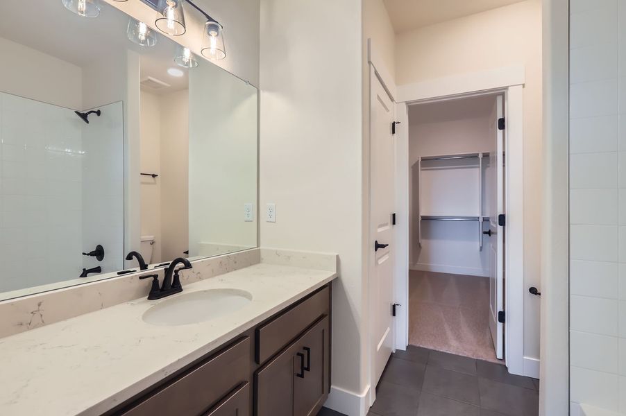 Plan V430 Secondary Bathroom Representative Photo Plan V430 Secondary Bathroom Representative Photo