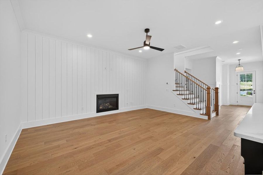 Spacious, unfurnished interior of a new home in Livingstone Park, Kennesaw (Image 37).