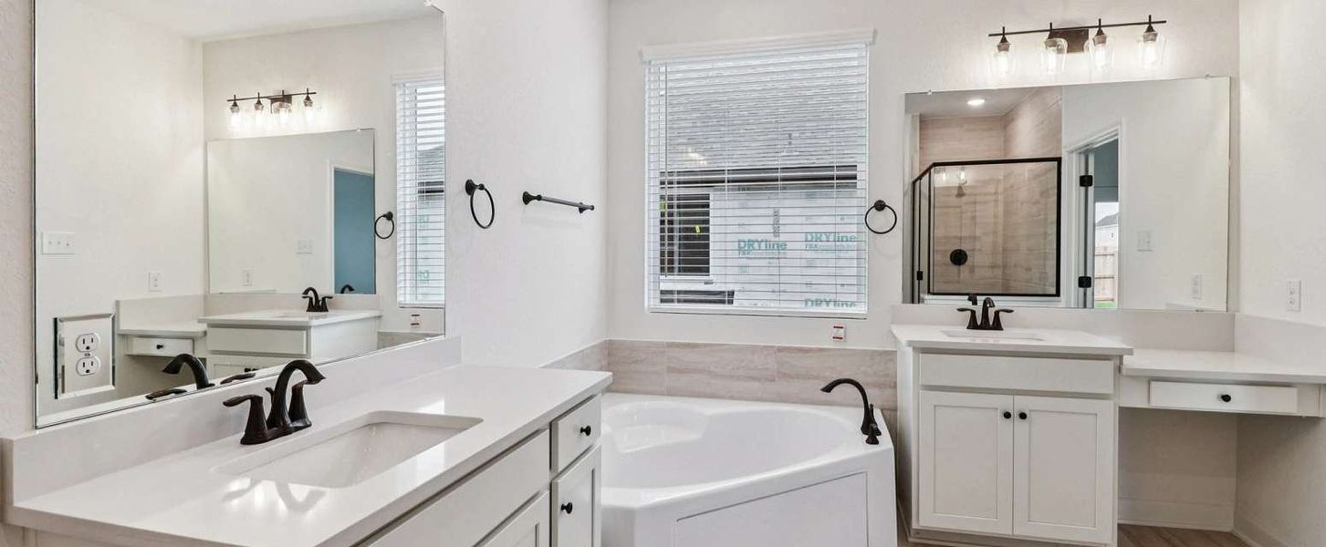 Representative furnished interior of a home built from the Kerrville by Ashton Woods in Saddlebrook Ranch, Schertz (Image 9).