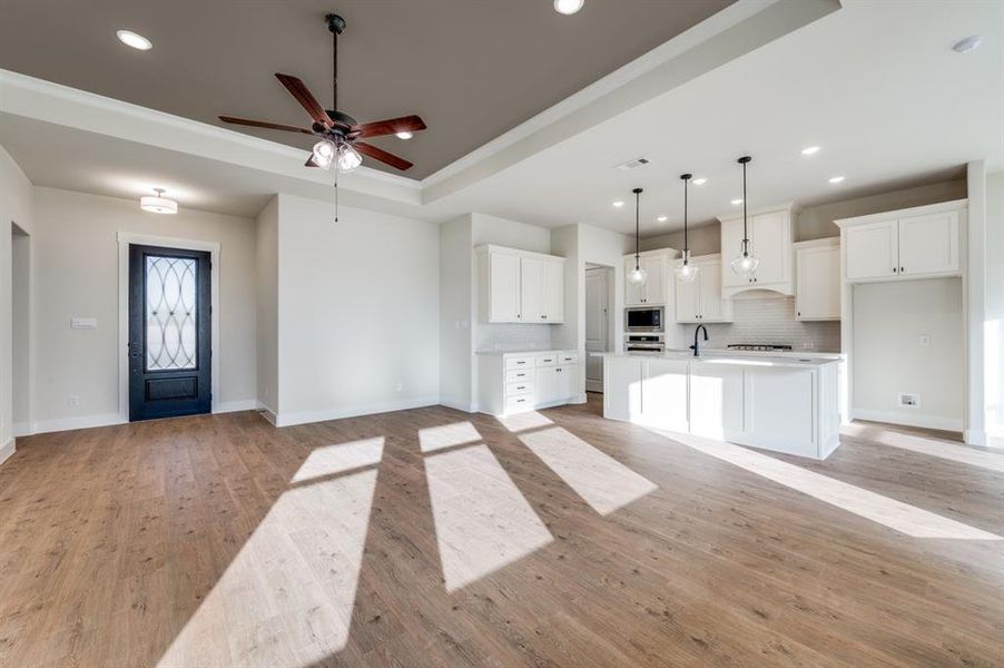 Spacious, unfurnished interior of a new home in Ladera Little Elm, Little Elm (Image 18).