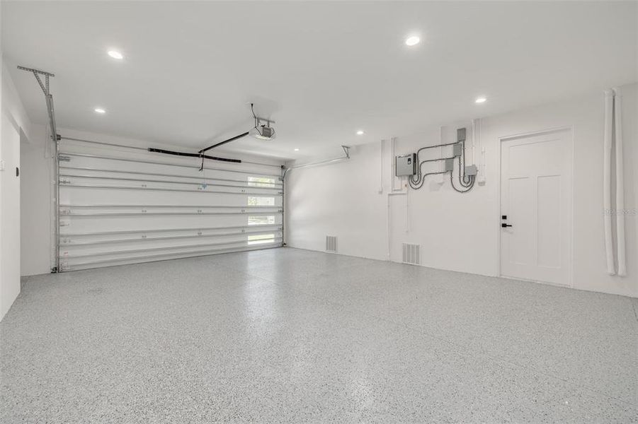 Spacious, unfurnished interior of a new home in , Gulfport (Image 55). Spacious, unfurnished interior of a new home in , Gulfport (Image 55).