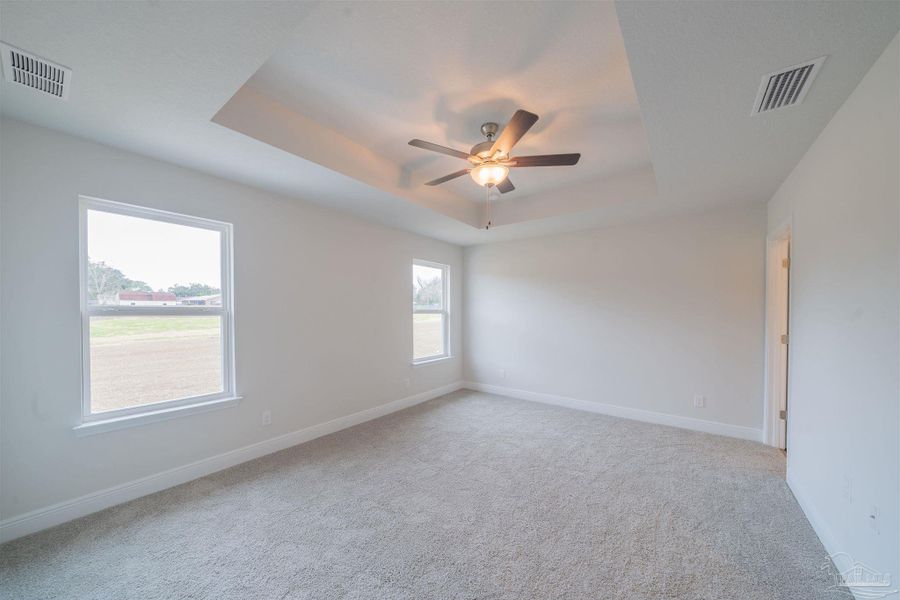 Spacious, unfurnished interior of a new home in Allison Acres, Cantonment (Image 15).