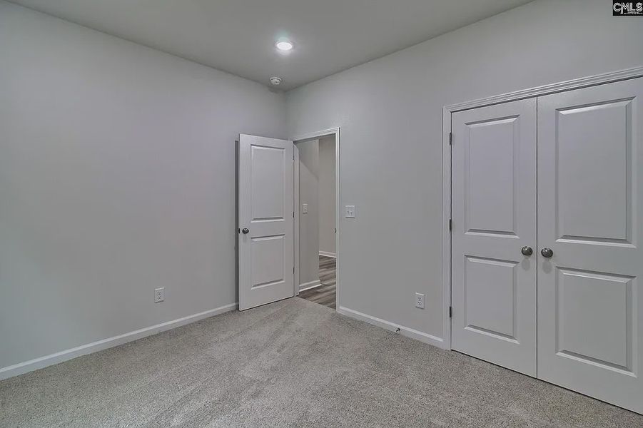 Spacious, unfurnished interior of a new home in Emanuel Creek, West Columbia (Image 29).