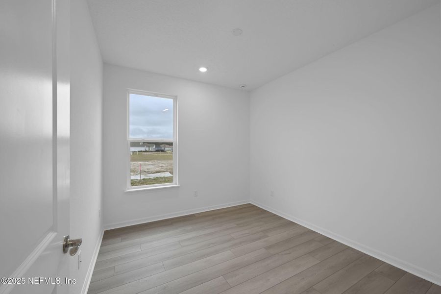 Spacious, unfurnished interior of a new home in , Yulee (Image 25).