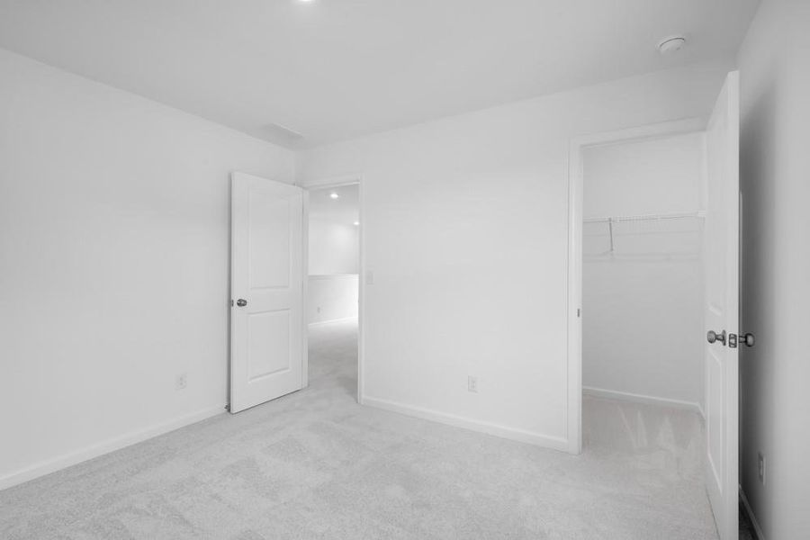 Image 15 of a home in Heritage River.