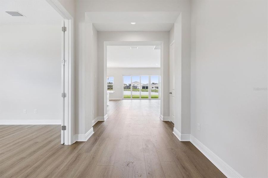 Spacious, unfurnished interior of a new home in Hawkstone, Lithia (Image 33).