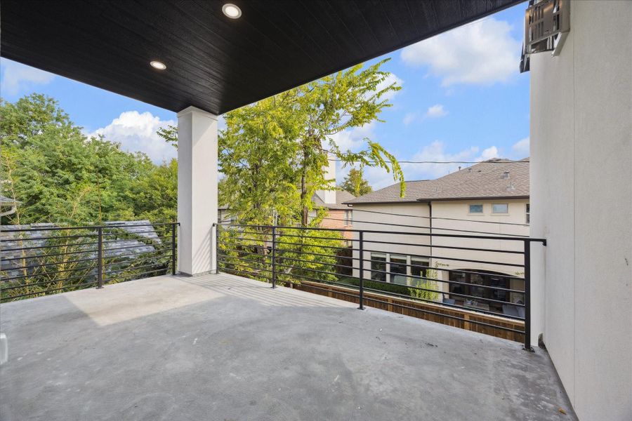 Exterior details and patio area of a home in , Houston (Image 25).