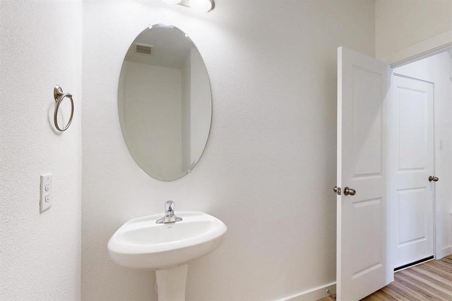 Furnished interior view inside a new home in , Mesquite (Image 12).