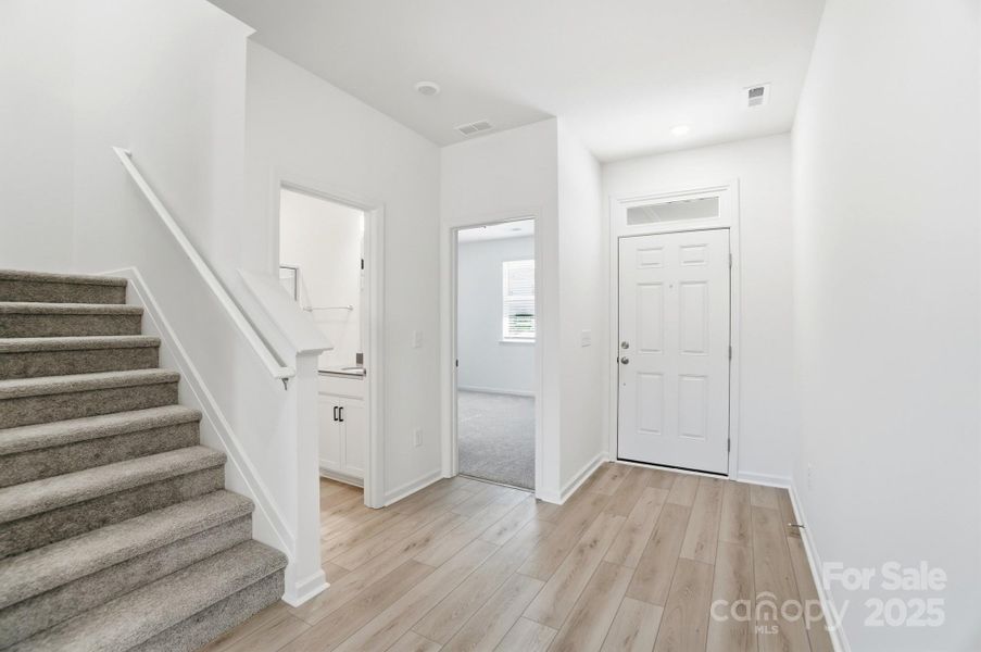 Spacious, unfurnished interior of a new home in Wilson Creek, Indian Land (Image 41). Spacious, unfurnished interior of a new home in Wilson Creek, Indian Land (Image 41).