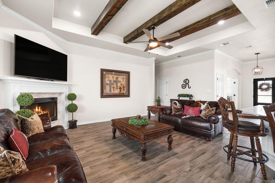 Furnished interior view inside a new home in , Temple (Image 39).