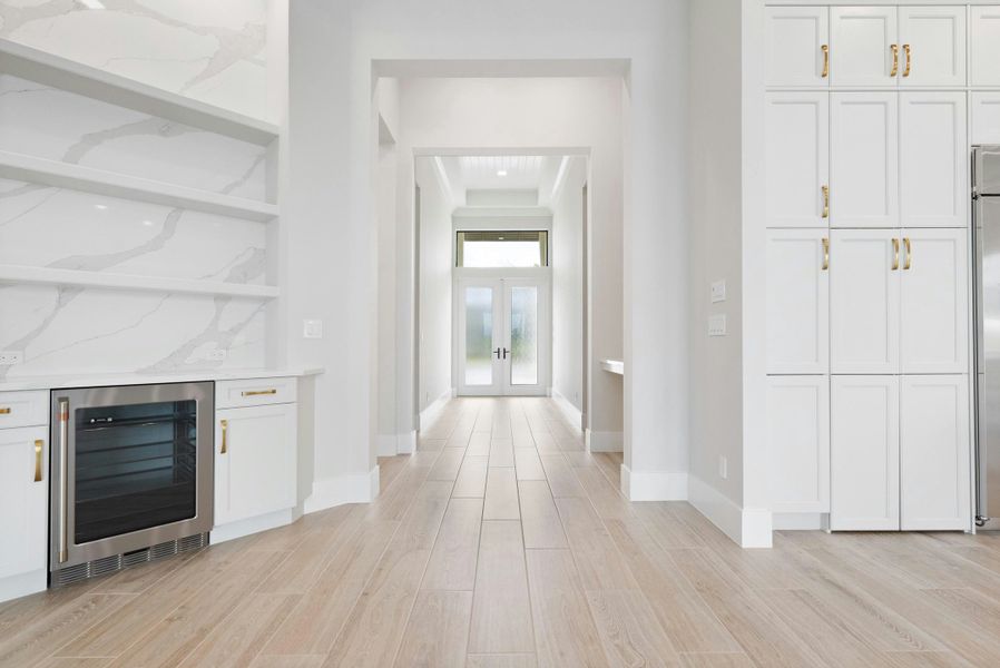 2D floor plan layout for the Madrona by GHO Homes in Tesoro Club, Port St. Lucie, FL (Image 113).