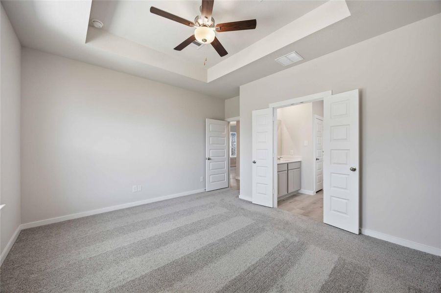 Spacious, unfurnished interior of a new home in Bluebonnet Village, Bellville (Image 12). Spacious, unfurnished interior of a new home in Bluebonnet Village, Bellville (Image 12).