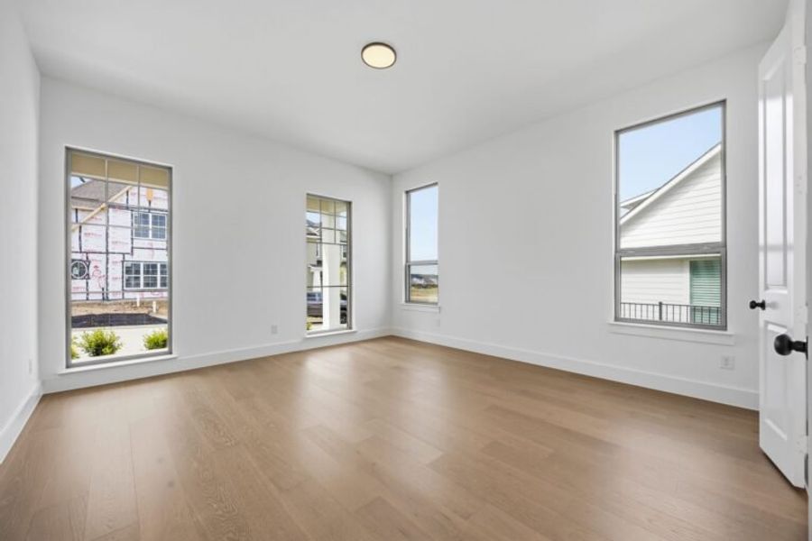 Spacious, unfurnished interior of a new home in Uptown Celina, Celina (Image 21).