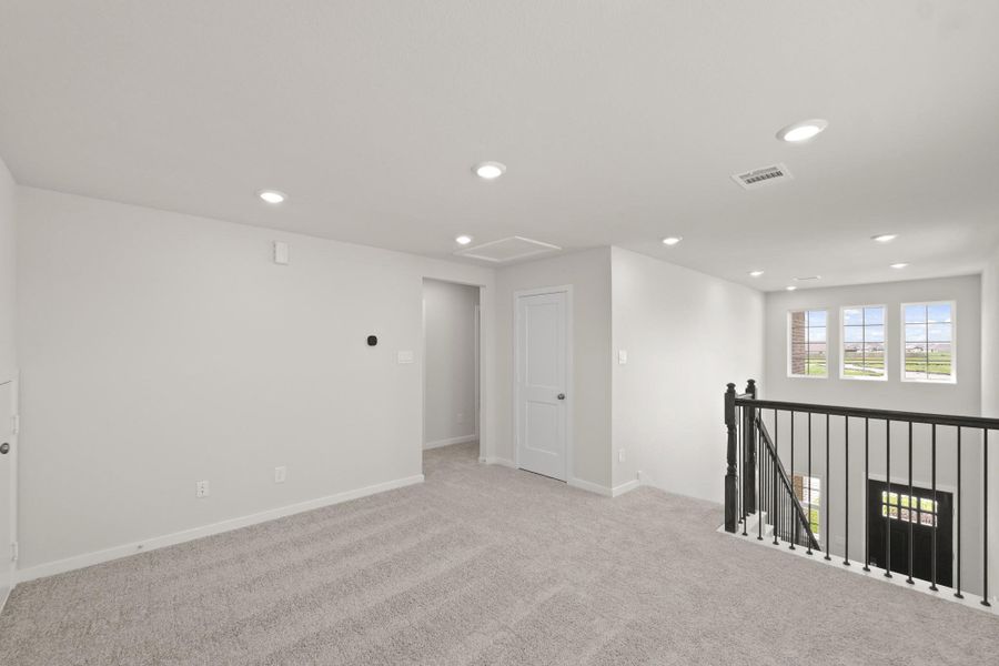 Spacious, unfurnished interior of a new home in River Ranch Trails, Dayton (Image 27). Spacious, unfurnished interior of a new home in River Ranch Trails, Dayton (Image 27).