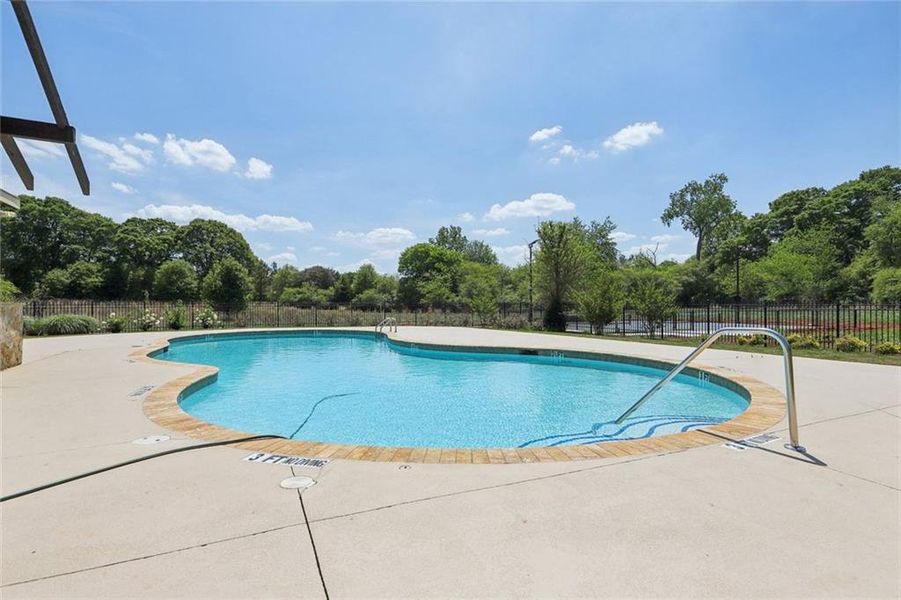 Community amenities in , Hoschton (Image 63).