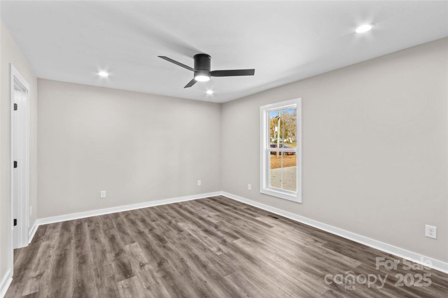 Spacious, unfurnished interior of a new home in , Statesville (Image 31). Spacious, unfurnished interior of a new home in , Statesville (Image 31).