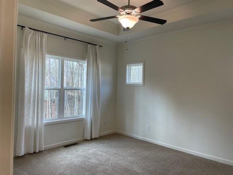 Spacious, unfurnished interior of a new home in , Waleska (Image 14).