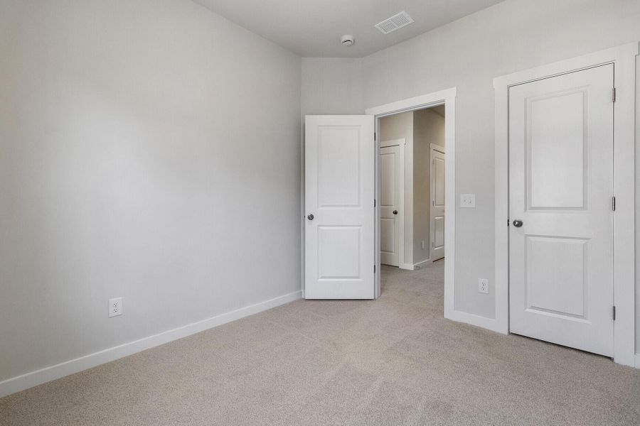 Spacious, unfurnished interior of a new home in , Johns Island (Image 21).