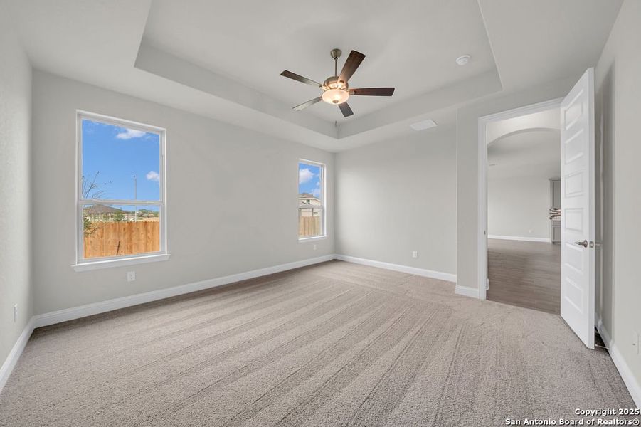 Spacious, unfurnished interior of a new home in The Parklands, Schertz (Image 14). Spacious, unfurnished interior of a new home in The Parklands, Schertz (Image 14).