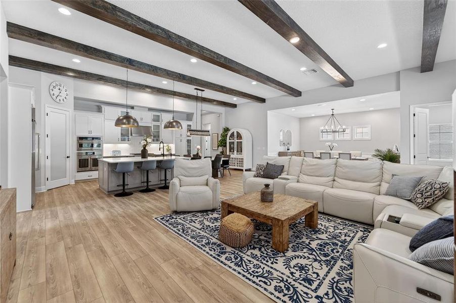 Furnished interior view inside a new home in Creek Ridge Preserve, Lithia (Image 7). Furnished interior view inside a new home in Creek Ridge Preserve, Lithia (Image 7).