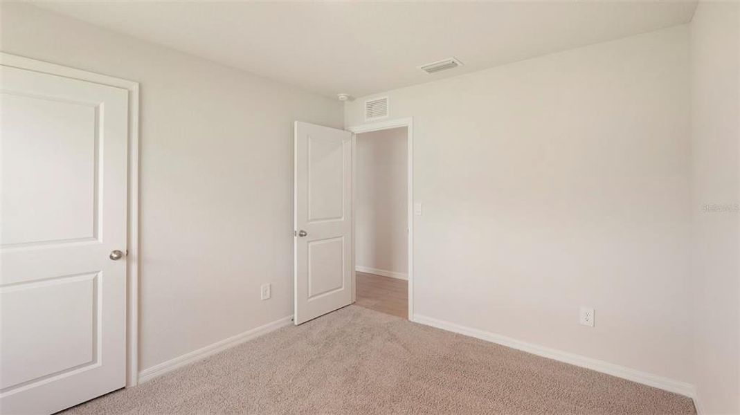 Spacious, unfurnished interior of a new home in Oakfield Lakes, Parrish (Image 6). Spacious, unfurnished interior of a new home in Oakfield Lakes, Parrish (Image 6).