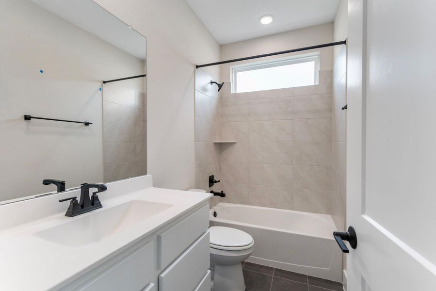 Furnished interior view inside a new home in , The Woodlands (Image 5).