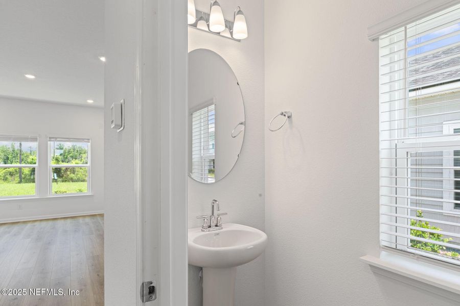 Furnished interior view inside a new home in Beacon Lake, St. Augustine (Image 7).